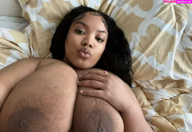 Drippinvelvet OnlyFans Thumbnail #m0QqFrdREi