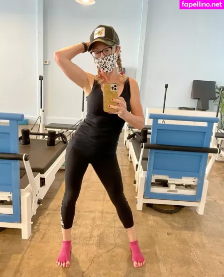 Drlovejoy OnlyFans Thumbnail #LItO6vo8ZO