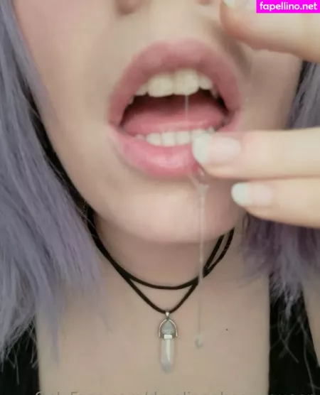 Droolingahegaoqueen OnlyFans Thumbnail #4FeNWGHuU5