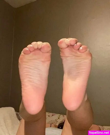 Dropdeadfeet OnlyFans Thumbnail #ReK4bZUX9Y