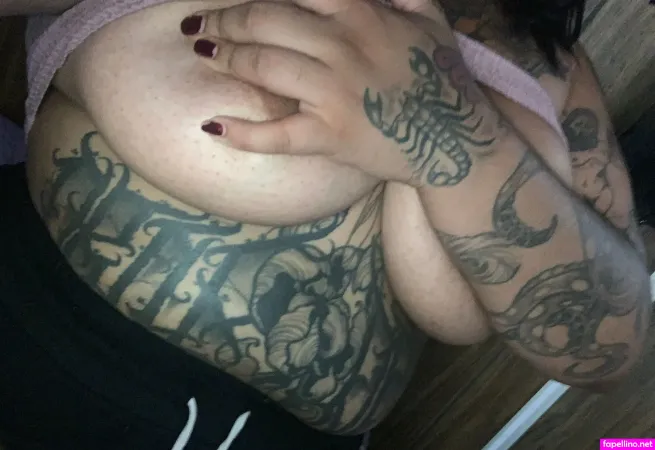 Dropdeadhanner OnlyFans Thumbnail #VtoYwIAPHQ