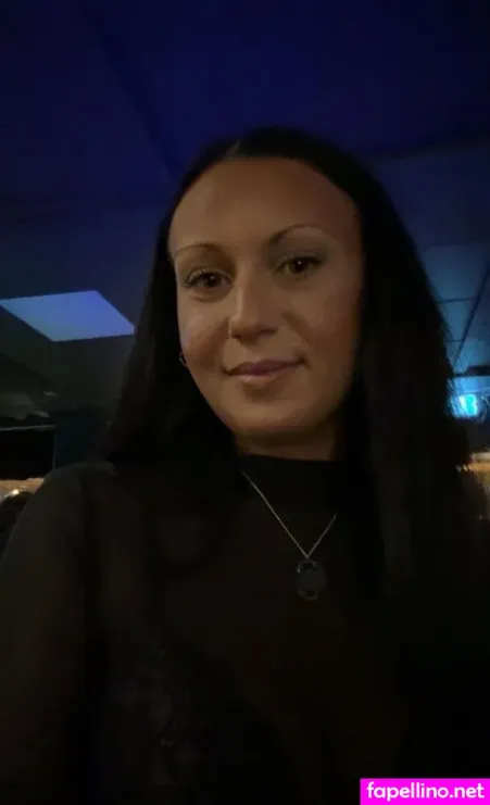 Drottningen OnlyFans Thumbnail #K1uqV4mJyF