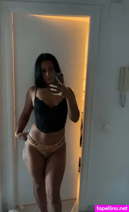 Drottningen OnlyFans Thumbnail #SeHn6jrJCo