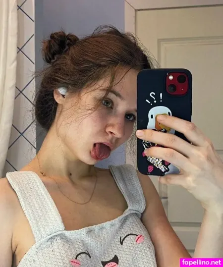 Drriedfruitt F OnlyFans Thumbnail #oJJo6YI3OP