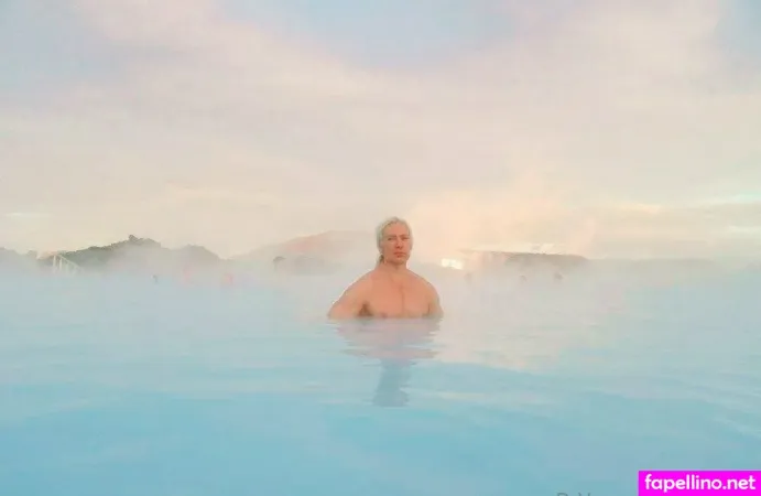 Drvenusdrmars OnlyFans Thumbnail #0XSeUEHdWm