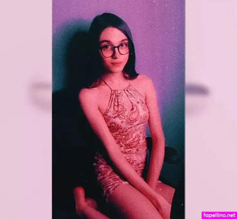 Ds Lily OnlyFans Thumbnail #6AbLO0m84t