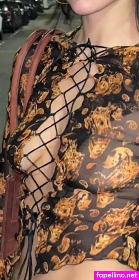 Dua Lipa OnlyFans Thumbnail #4zoRJZkmue