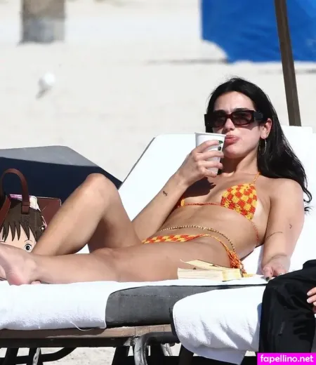 Dua Lipa Main Profile Photo