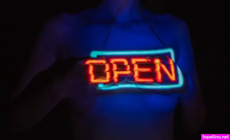 Duchess Satine OnlyFans Thumbnail #eYniZhMDXq