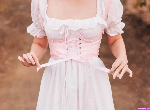 Duchess Satine OnlyFans Thumbnail #juoVjR2s6S