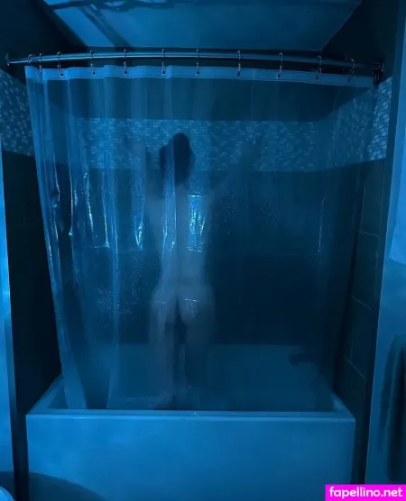 Duchess Satine OnlyFans Thumbnail #xaYk63W4xN