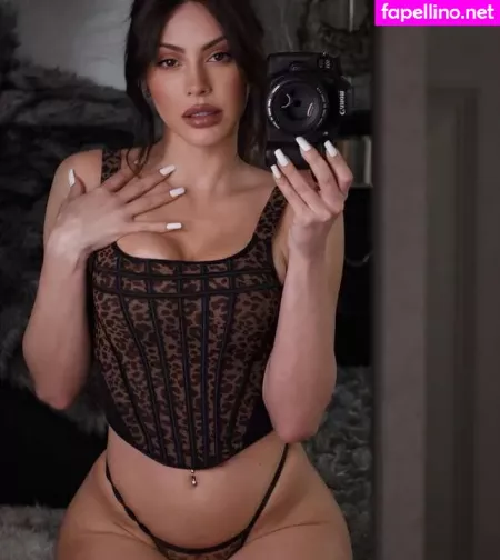 Duda Castro OnlyFans Thumbnail #sAe4Vm3cPQ