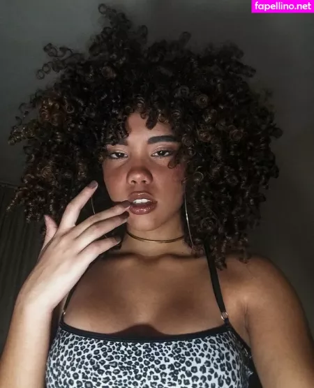 Duda Lisboa OnlyFans Thumbnail #FnyNqDK47R