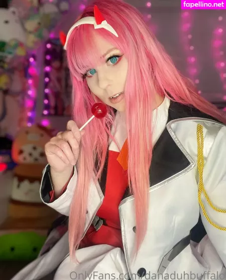 Duhbuffaloo OnlyFans Thumbnail #DfOxzpwkou