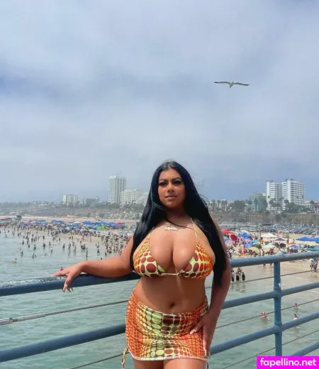 Dulce Castaneda OnlyFans Thumbnail #0BhJULnj9a