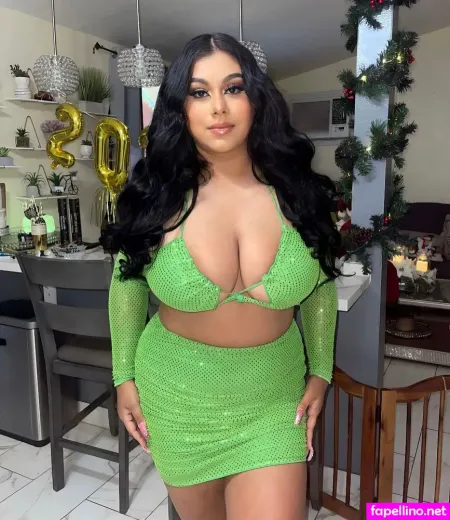 Dulce Castaneda OnlyFans Thumbnail #5GIhpwax4c