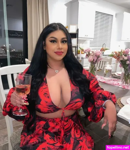 Dulce Castaneda OnlyFans Thumbnail #Kkotr7UHZz