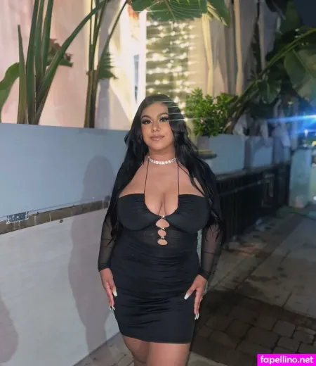 Dulce Castaneda OnlyFans Thumbnail #ObxYGTCjJX