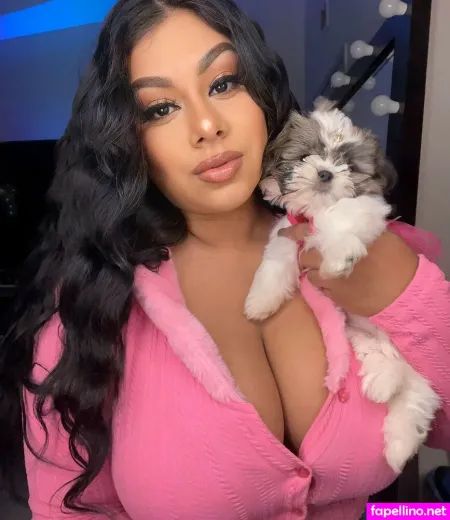 Dulce Castaneda OnlyFans Thumbnail #Y156bexnF9