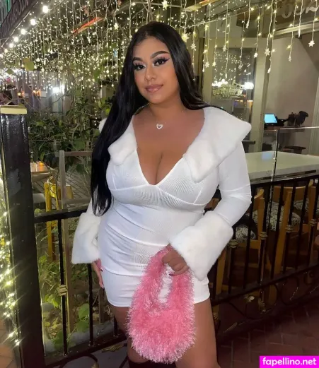 Dulce Castaneda OnlyFans Thumbnail #hWuCbtppJi