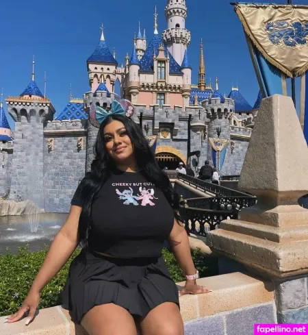 Dulce Castaneda OnlyFans Thumbnail #haqGcmmfg7