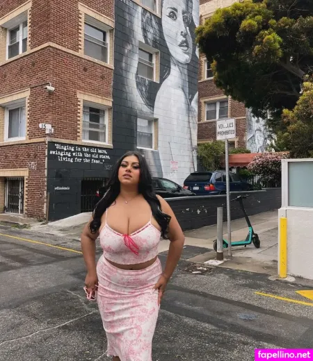 Dulce Castaneda OnlyFans Thumbnail #iNjgCD8ncm