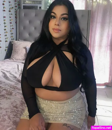 Dulce Castaneda OnlyFans Thumbnail #sv8NOd8AVC