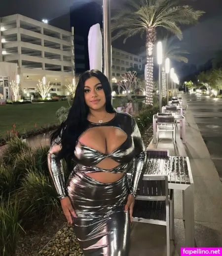 Dulce Castaneda OnlyFans Thumbnail #svotaSYimn