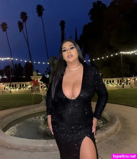 Dulce Castaneda OnlyFans Thumbnail #uWF1fIceWZ