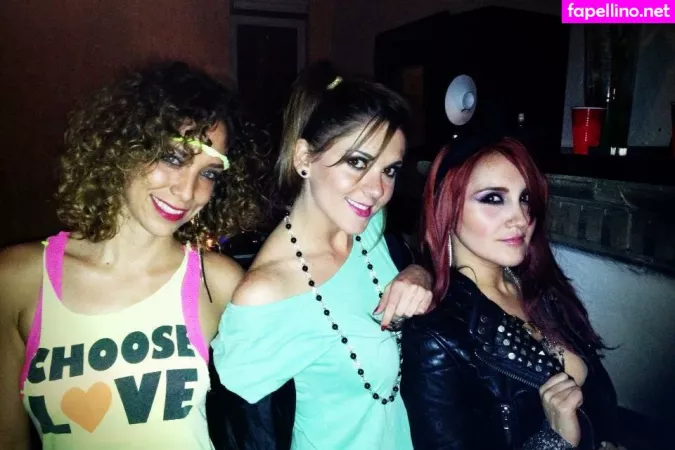 Dulce Maria OnlyFans Thumbnail #1e6XvmKwEo