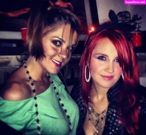 Dulce Maria OnlyFans Thumbnail #39huw89jNP