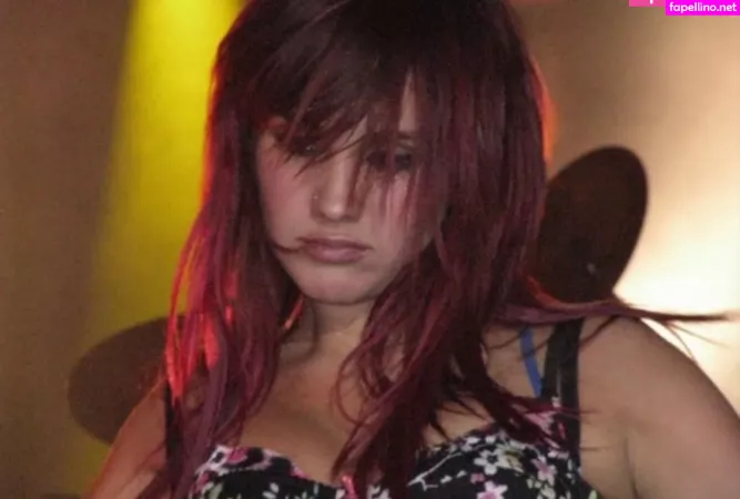 Dulce Maria OnlyFans Thumbnail #604pwIlH0I