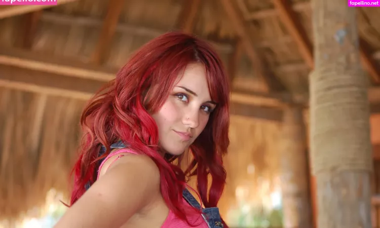 Dulce Maria OnlyFans Thumbnail #CiympJhGx2