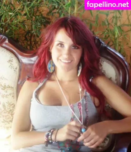 Dulce Maria OnlyFans Thumbnail #EOIgQu9EaX