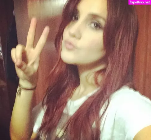 Dulce Maria OnlyFans Thumbnail #KBdM9sGZmy