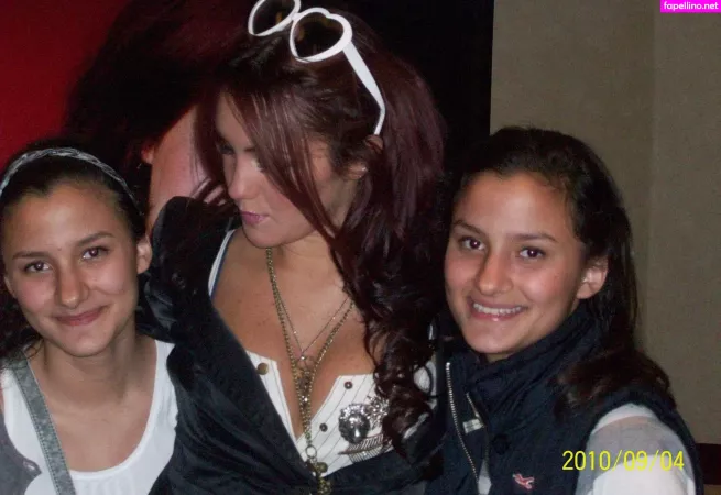 Dulce Maria OnlyFans Thumbnail #L8OKHxlpxZ