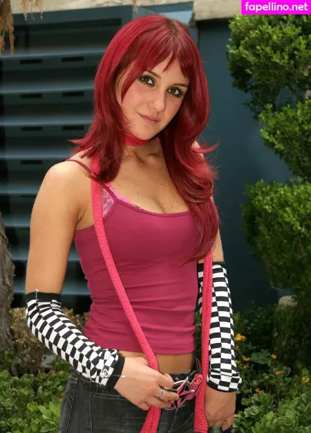 Dulce Maria OnlyFans Thumbnail #MOpwheJuiu