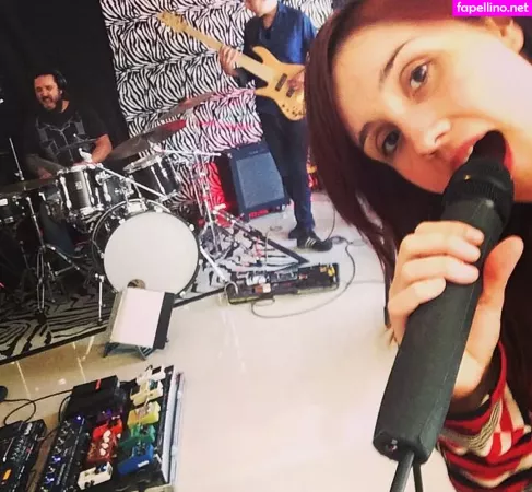 Dulce Maria OnlyFans Thumbnail #RWeg5p3Esq