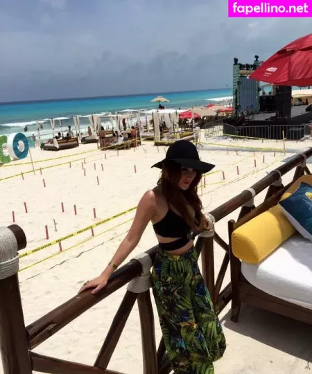 Dulce Maria OnlyFans Thumbnail #cZm2DYRbWm