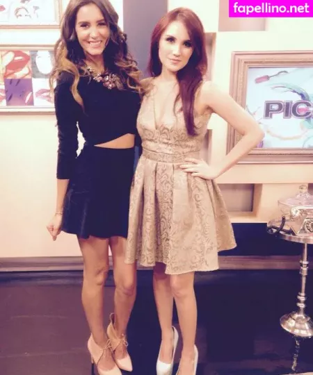 Dulce Maria OnlyFans Thumbnail #o0XlTLZyOX