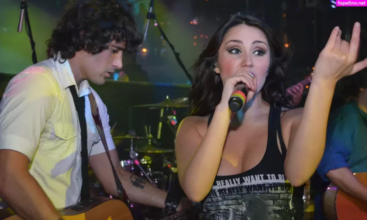 Dulce Maria OnlyFans Thumbnail #qojXK19qjH