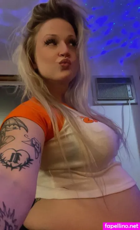 Dumbblondebitxh OnlyFans Thumbnail #pA4JVAE2kI
