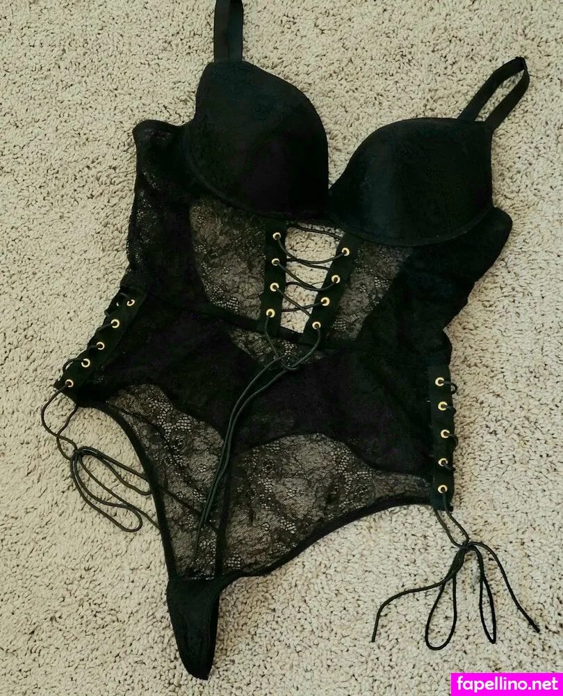 dumbxxtch Nude Leaked OnlyFans Photo #5jxzusZKFv