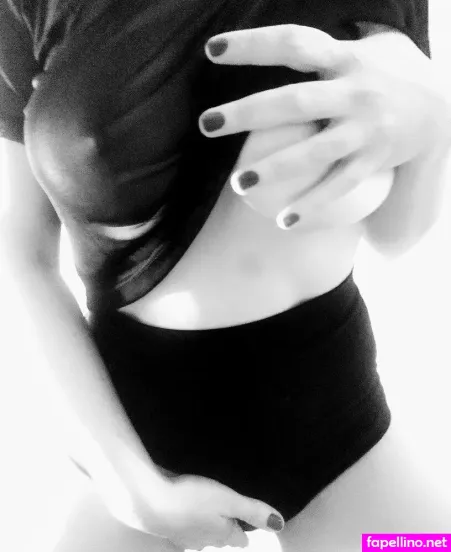 Dunixe OnlyFans Thumbnail #28OsYmfZFE