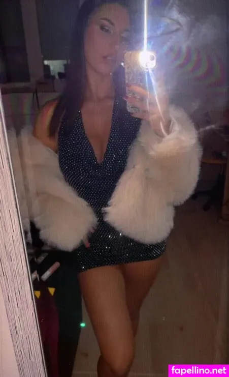 Dunja Vlajkovicc OnlyFans Thumbnail #80wSmezqIQ