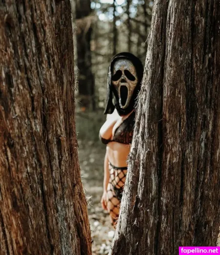 Durmax Queen Main Profile Photo