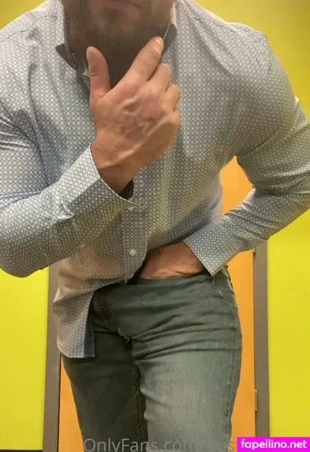 Dustin Fit Ish OnlyFans Thumbnail #LiisA3Rwt6