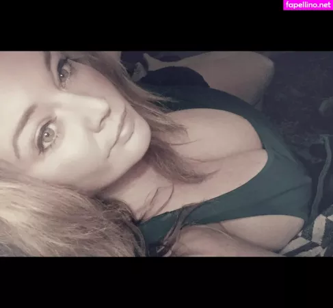 Dutchcurvesinheels OnlyFans Thumbnail #EQxVH6W5nR