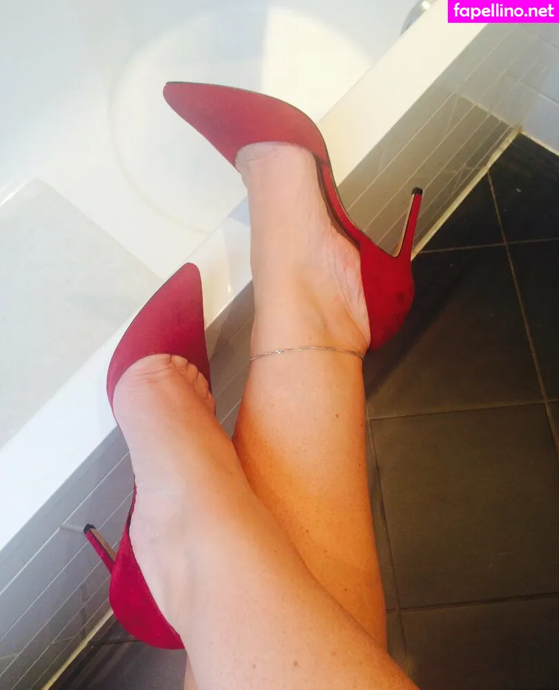 dutchcurvesinheels, goddesses_of_thickness2 Nude Leaked OnlyFans Photo #gRDAtMbZSN