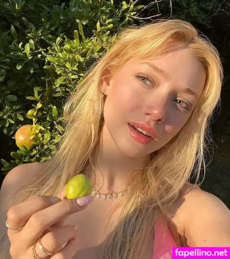 Duygu German OnlyFans Thumbnail #925d7l7zEi